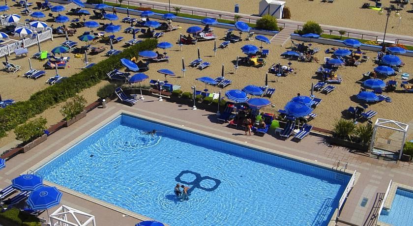 Hotel Orient & Pacific Τζεσόλο Λίντο Εξωτερικό φωτογραφία